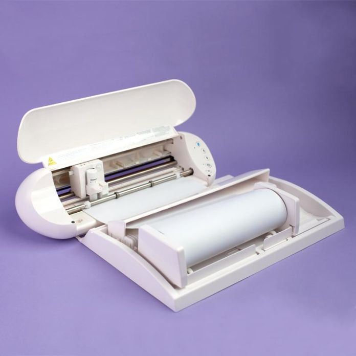 Silhouette Roll Feeder
